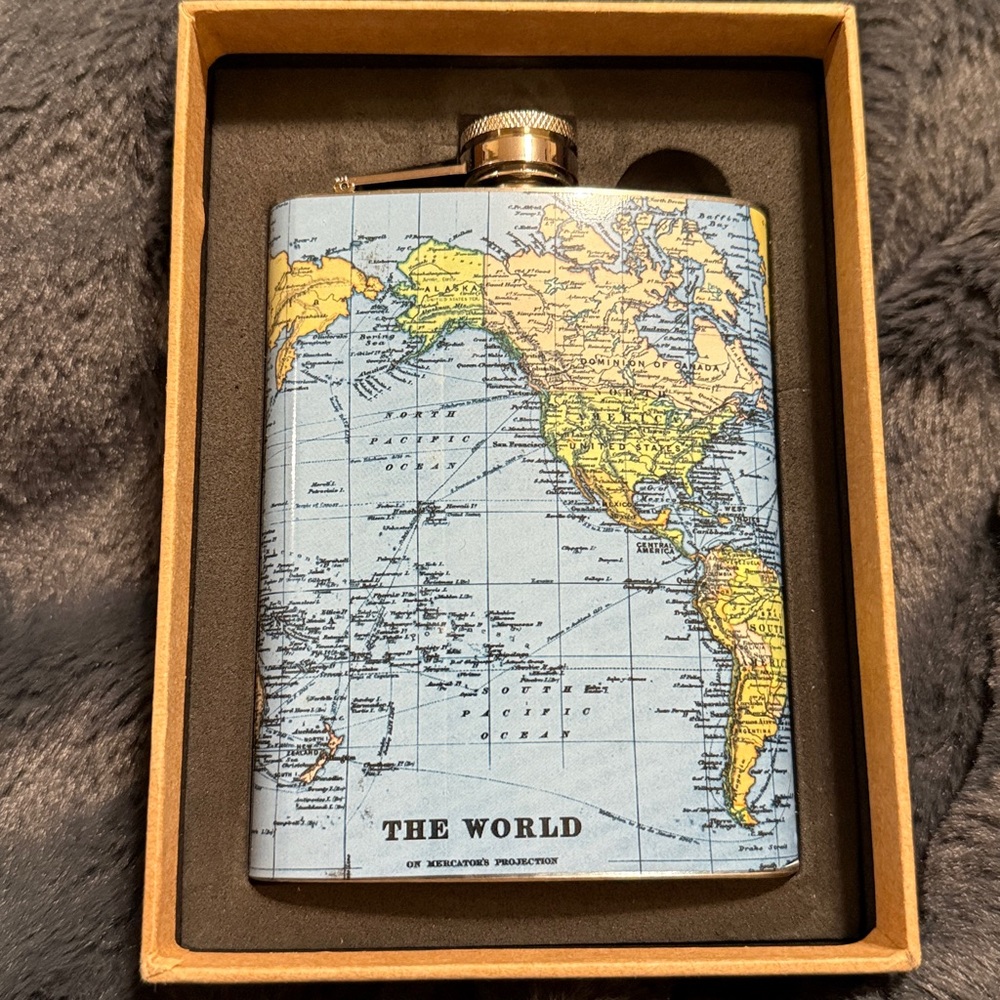 World Map Design Hip Flask - Picture 3 of 4